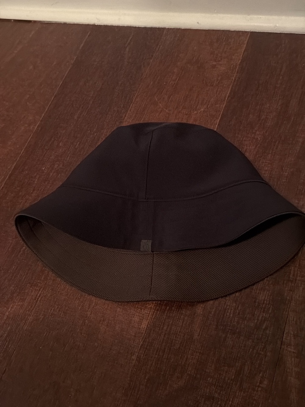 Lulu Lemon SPF Black Reversible Bucket Hat